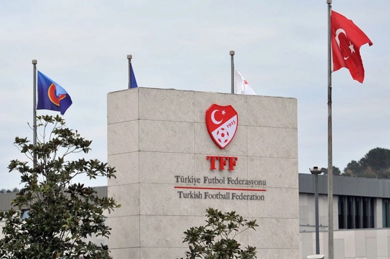 Türkiyə Futbol Federasiyası legioner futbolçu limitini yüksəldəcək
